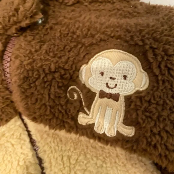 Baby Gear cute outfit - Picture 3 of 7